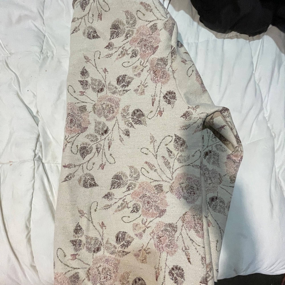 Massive Floral Men’s Jacket - Cream and Pink - Picture 3 of 6
